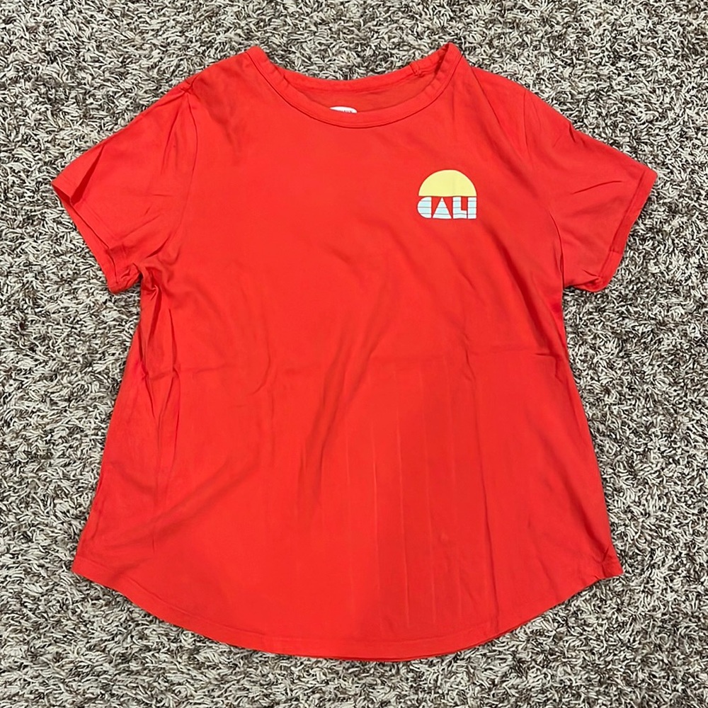 Women’s short sleeved shirt